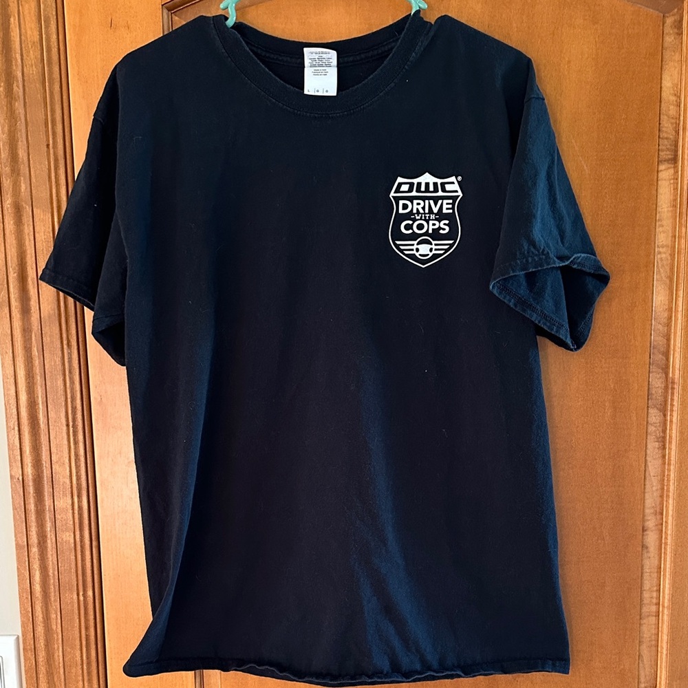 Gildan Drive With Cops DWC Graphic T-Shirt Iowa Local Novelty Navy Men's Size L